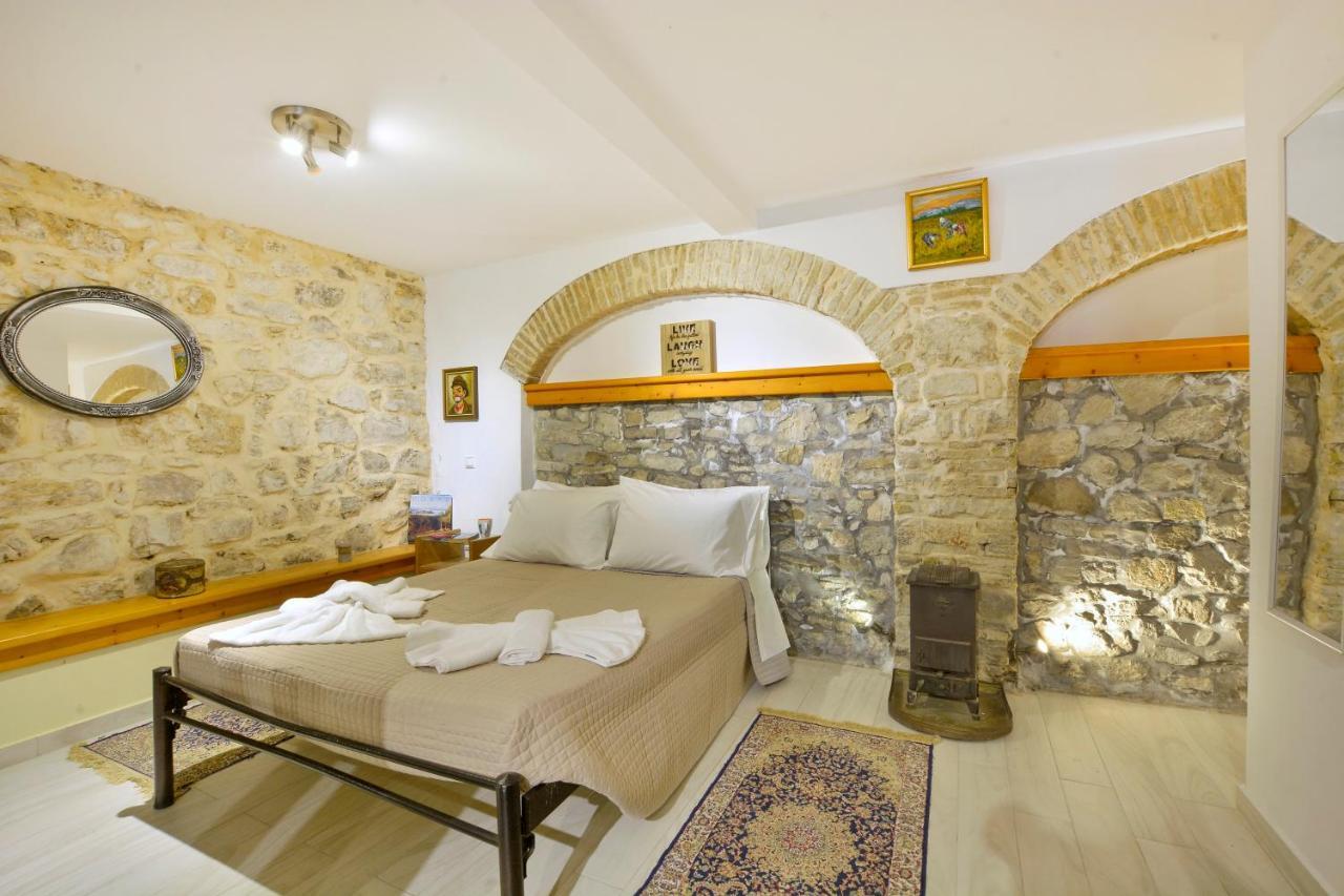 Studio In Corfu Town Luaran gambar