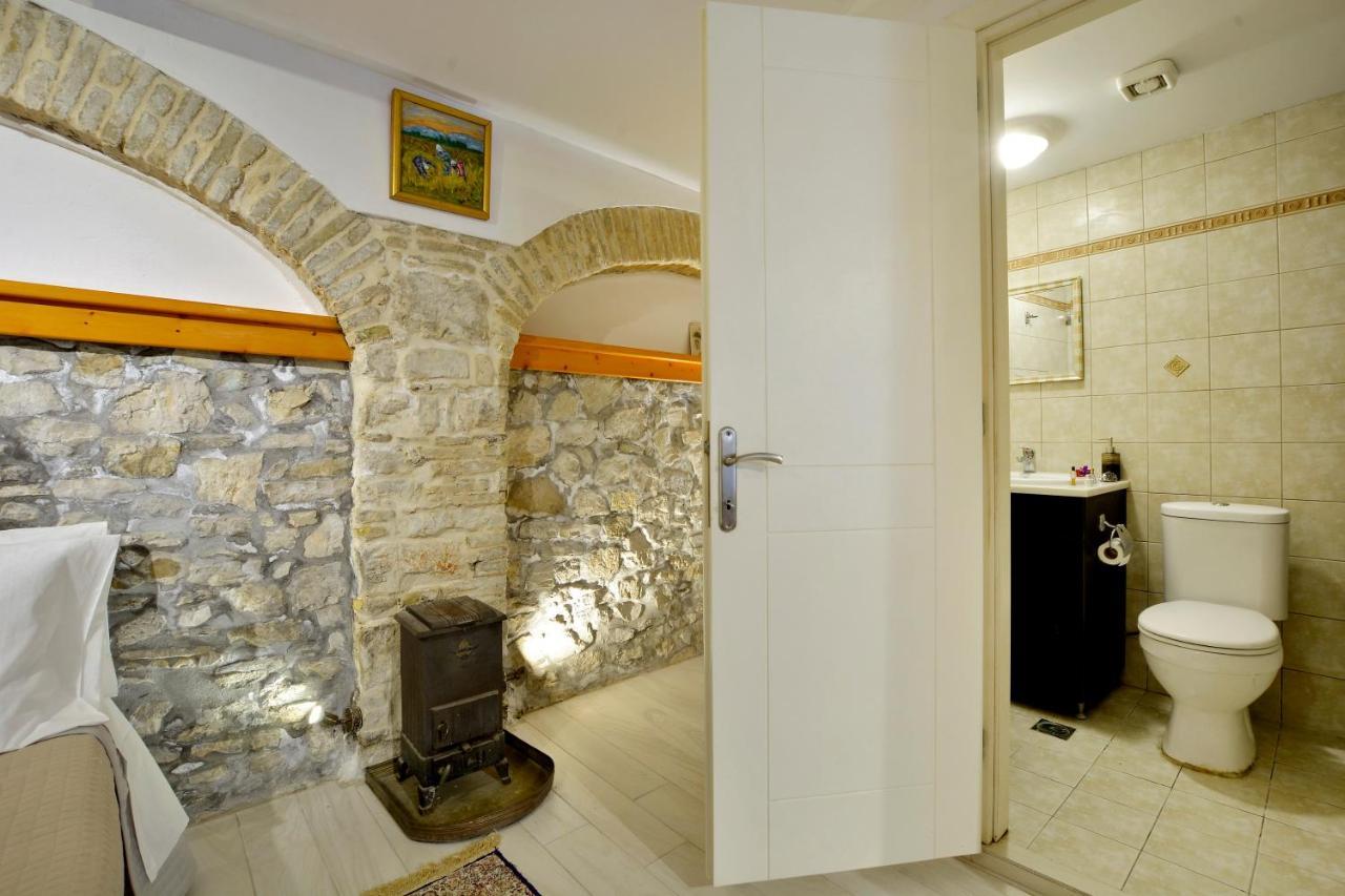 Studio In Corfu Town Luaran gambar